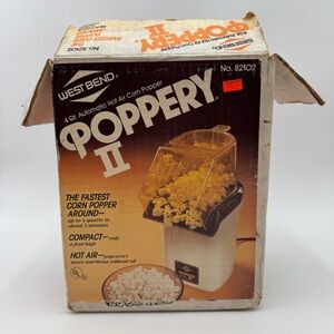 Vintage West Bend Poppery II Hot Air Popcorn Popper, 1200 watts.